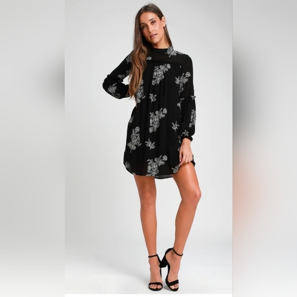 LULUS No One Quite Like You Black Embroidered Shift Dress